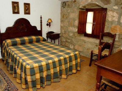 Hotel Tugasa Hotel Y Casas Rurales La Posada 2*