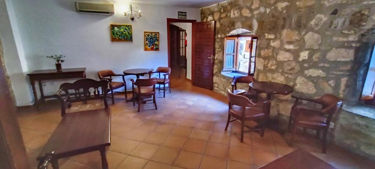 Tugasa Y Rurales La Hotel