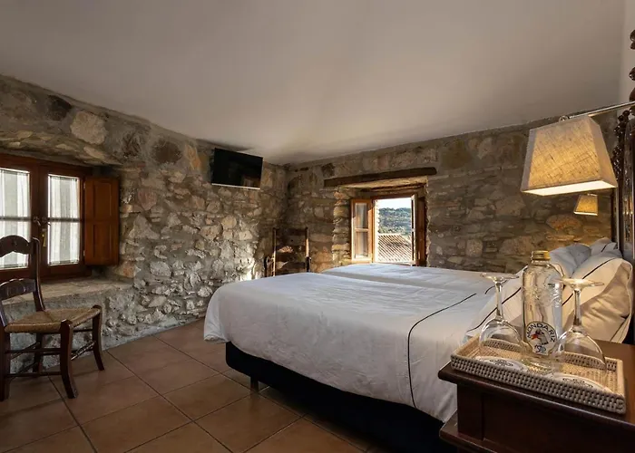 TUGASA Hotel La Posada