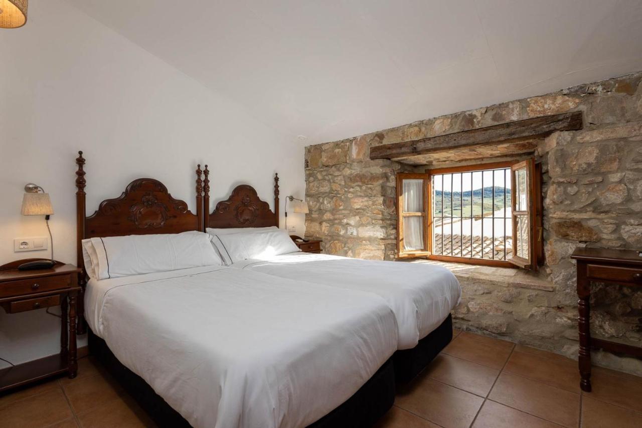 Tugasa Y Rurales La Hotel Villaluenga Del Rosario